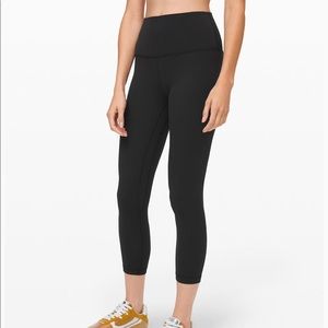 LULULEMON ALIGNS 23